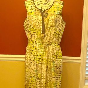 Cute dress above the knee.